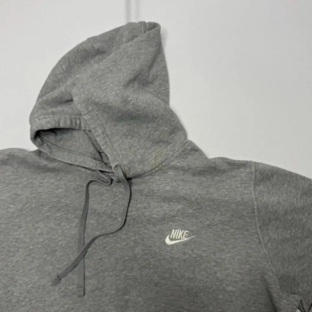 Nike gray pullover hoodie men’s large swoosh logo fleece sweatshirt